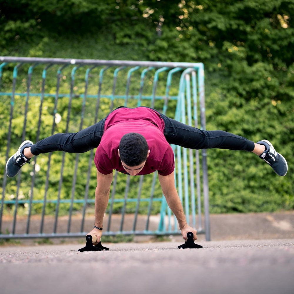 Holz-Parallettes mit ergonomischem Holzgriff – niedrig | Pullup & Dip®