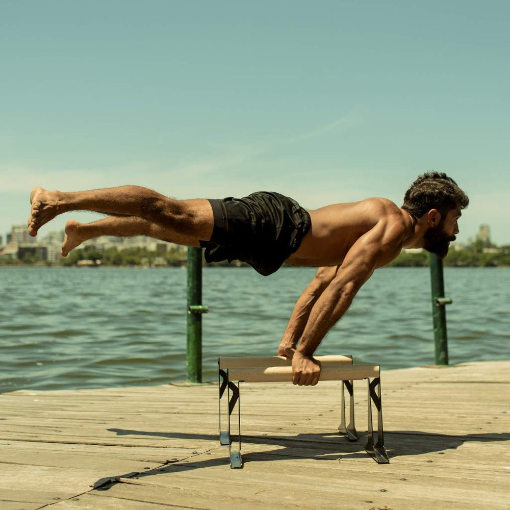 Parallettes en bois avec manche ergonomique - Moyen | Pullup & Dip®